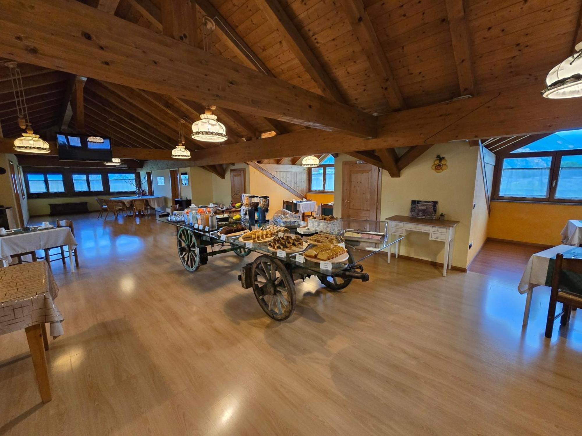 Antico Fienile Agritur Villa Мецокорона Екстериор снимка